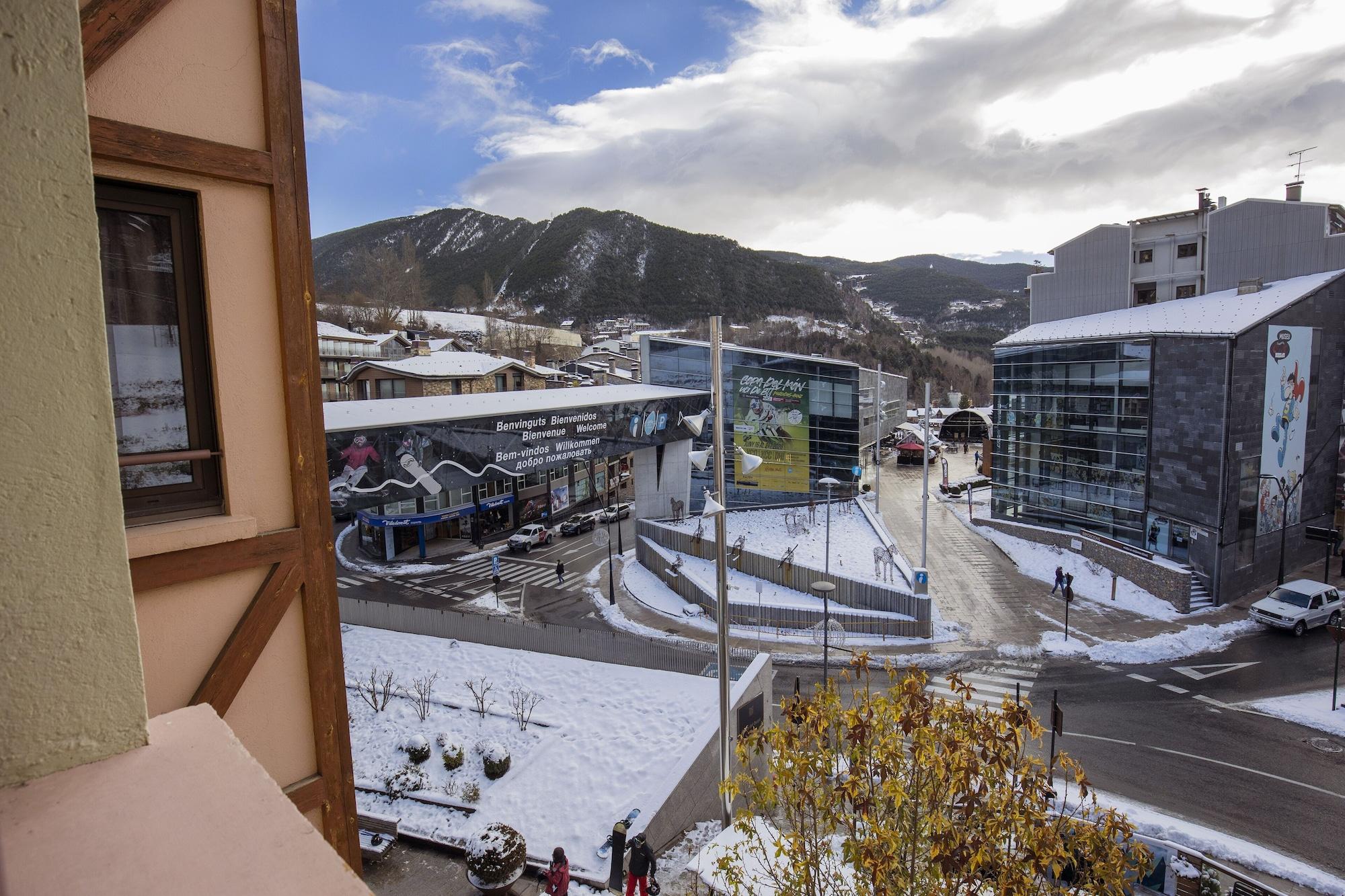 Font Andorra Hostel Ла Массана Экстерьер фото